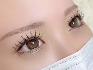 マツエク・マツパ Eye Nail & total beauty salon アイマニ所属・南森町/完全個室 AKANEのマツエク・マツパデザイン