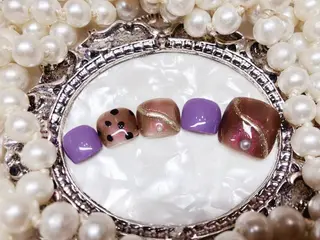 ネイル マジックミラー所属・マジック ミラーのネイルデザイン