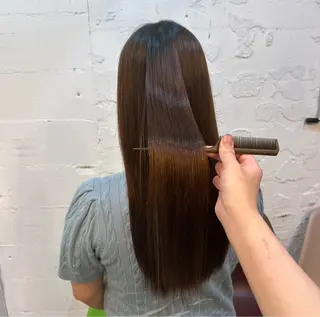 ロング 透けるカラー 🫧かふうのヘアスタイル