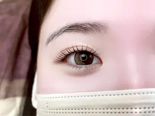 パーマ mil✩.* Hinaのマツエク・マツパデザイン