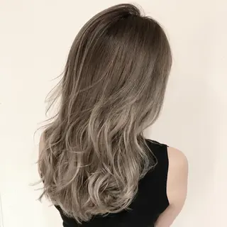 ミディアム カラー AMI Hair  supply所属・髪質改善カラー 韓国風レイヤーのヘアスタイル