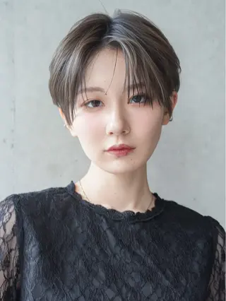 ショート 祝田 巳幸のヘアスタイル