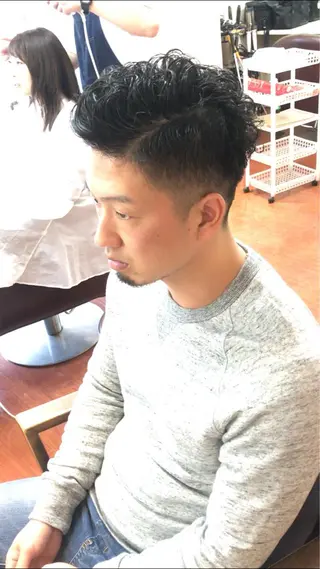 パーマ メンズ ヨシダ トオルのヘアスタイル