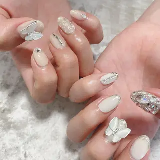 ネイル 吉岡 裕子のネイルデザイン