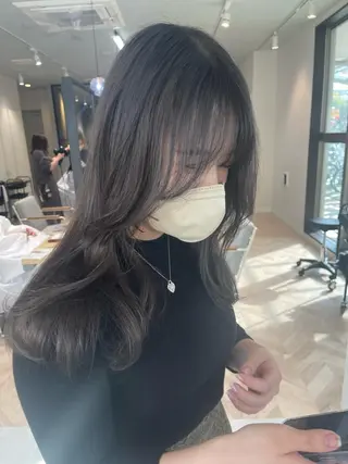 ロング カラー * 透明感カラー c h i h o *のヘアスタイル