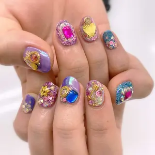 ネイル 五十嵐 美智のネイルデザイン