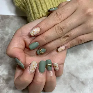 ネイル salon Hush Hushのネイルデザイン