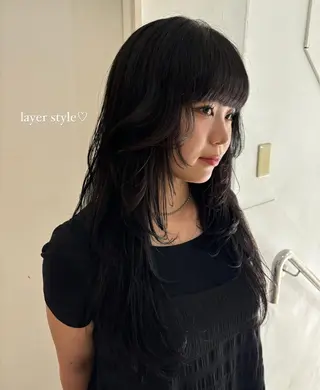 ロング カラー 光本 杏のヘアスタイル