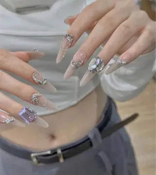 ネイル Cloudy Chan Nailのネイルデザイン