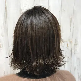 ミディアム 庄司 美佑樹のヘアスタイル