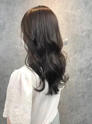 セミロング 所渉/韓国レイヤー /ウルフカットのヘアスタイル