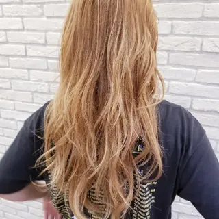 カラー ロング シールエクステ♦️ レイヤー♦️福田晃大のヘアスタイル