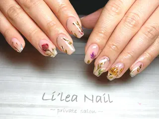 ネイル Li'leaNail AINAのネイルデザイン
