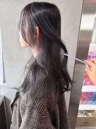 セミロング カラー ナチュラル透明感🌱 小山美樹子のヘアスタイル
