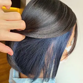 ショート カラー 西田 理沙のヘアスタイル