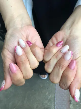 ネイル MELLMODE所属・Nakano Kanaのネイルデザイン