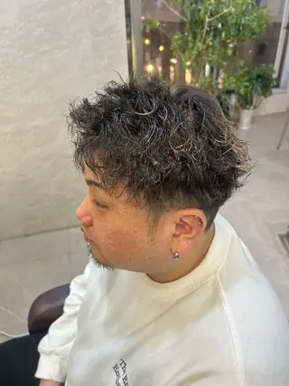 パーマ メンズ フラッグヘアー天神西通り店所属・flag hair レイナのヘアスタイル