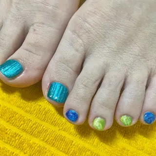 ネイル VIBLISS所属・VIBLISS福岡 tomokoのネイルデザイン