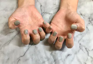 ネイル morelia nailsalon 京橋店所属・ri naのネイルデザイン