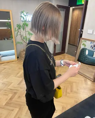 ミディアム カラー パーマ ヘアアレンジ メンズ キッズ ネイル マツエク・マツパ アイブロウ tatsumi/ボブ ウルフ/レイヤーのヘアスタイル