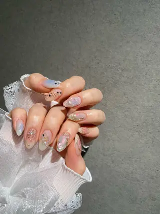 ネイル I-nailロング /ワンホン/キラキラのネイルデザイン