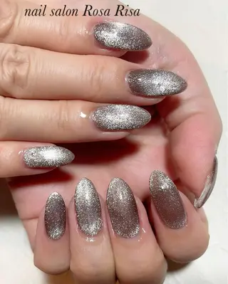 セミロング ネイル ネイルスタジオ シェイクユアハンズのネイルデザイン