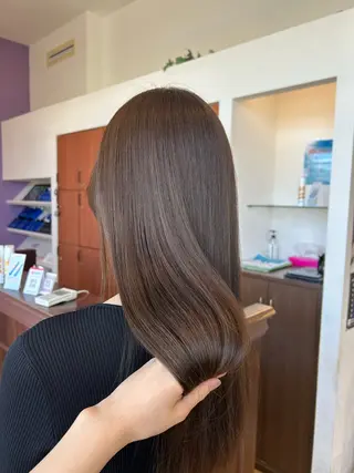 カラー 今中 紗英のヘアスタイル