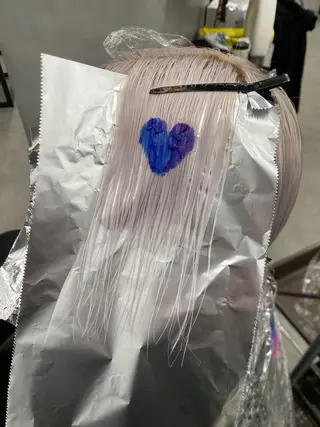 カラー ルシ🌈/ハイトーン デザインカラー/町田のヘアスタイル