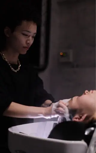 メンズカット✂️/ パーマ🪢/金敷幸作のヘアスタイル