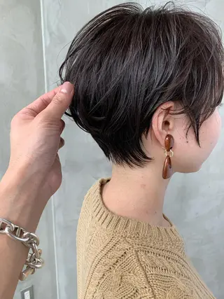 ショート カラー 🉐レイヤー/塩見 弘樹🉐渋谷のヘアスタイル