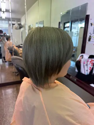 ショート カラー 後藤 弓佳のヘアスタイル