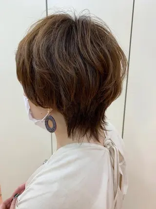 ショート カラー 髪質改善 Blumeのヘアスタイル