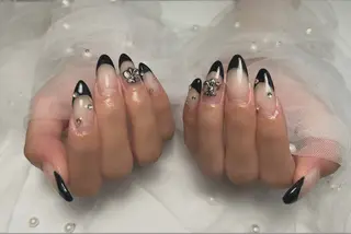 ネイル Nherb所属・佐藤 友里絵のネイルデザイン