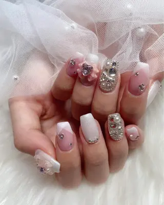 ネイル ＆ME アンドミーのネイルデザイン