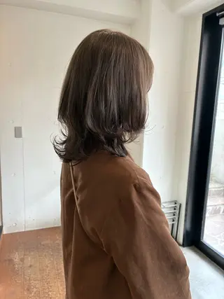 カラー linna / 高槻 /大阪 / 耳ツボのヘアスタイル