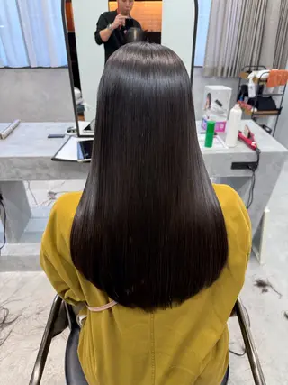 ロング inity Esakaのヘアスタイル