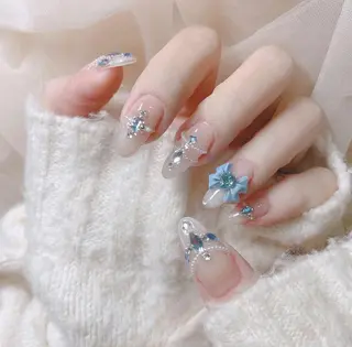 ネイル Queens PUPUのネイルデザイン