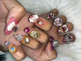 ネイル MARUCHU SAE👽のネイルデザイン