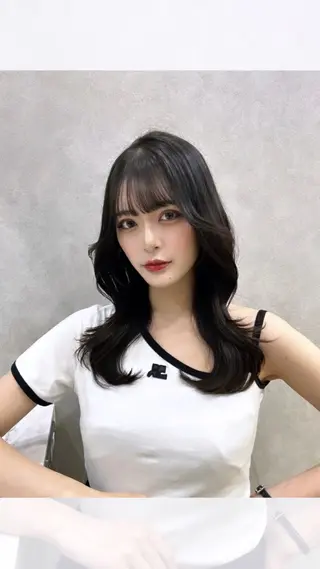 セミロング カラー 🩷韓国ヘア/ヨシン モリ🩷Maikaのヘアスタイル