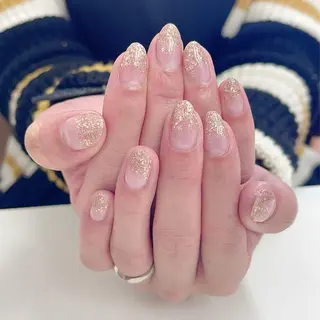 ネイル 岸本 千慧のネイルデザイン