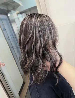 ミディアム カラー ROBIN所属・指名数No.1 /NAOYAのヘアスタイル