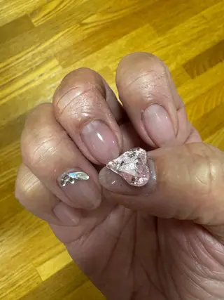 ネイル PODO NAIL所属・中畑 智美のネイルデザイン