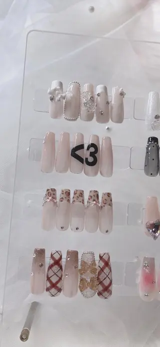 ネイル pourtoi立川 miharuのネイルデザイン