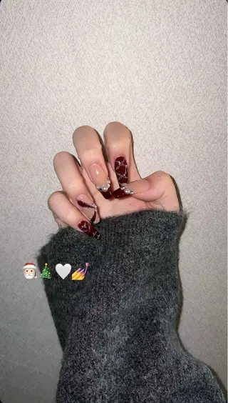 ネイル nail.salon .Reversalのネイルデザイン