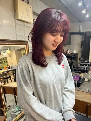 ミディアム カラー ハイトーン/顔まわり レイヤー/YUKAのヘアスタイル