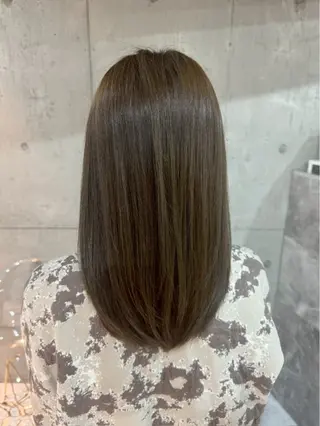 ロング カラー &Co所属・篠田 奈穂のヘアスタイル