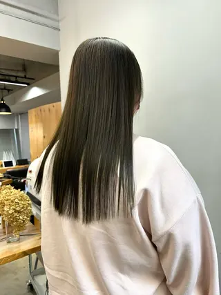 ロング カラー ROCCOeast Rukaのヘアスタイル