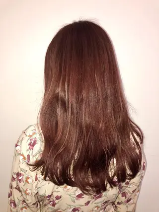 カラー TotalBeautysalonCURE所属・CURE 朱梨のネイルデザイン