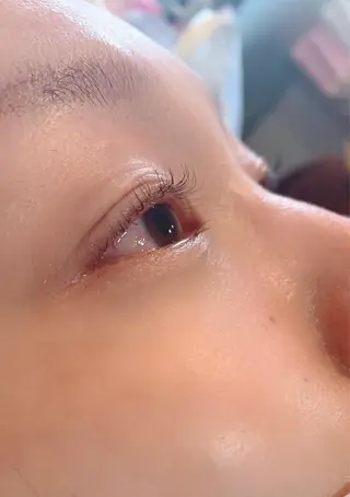 マツエク・マツパ coupe ciseauxのヘアスタイル