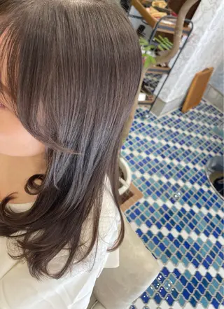 カラー 大矢 美奈子のヘアスタイル